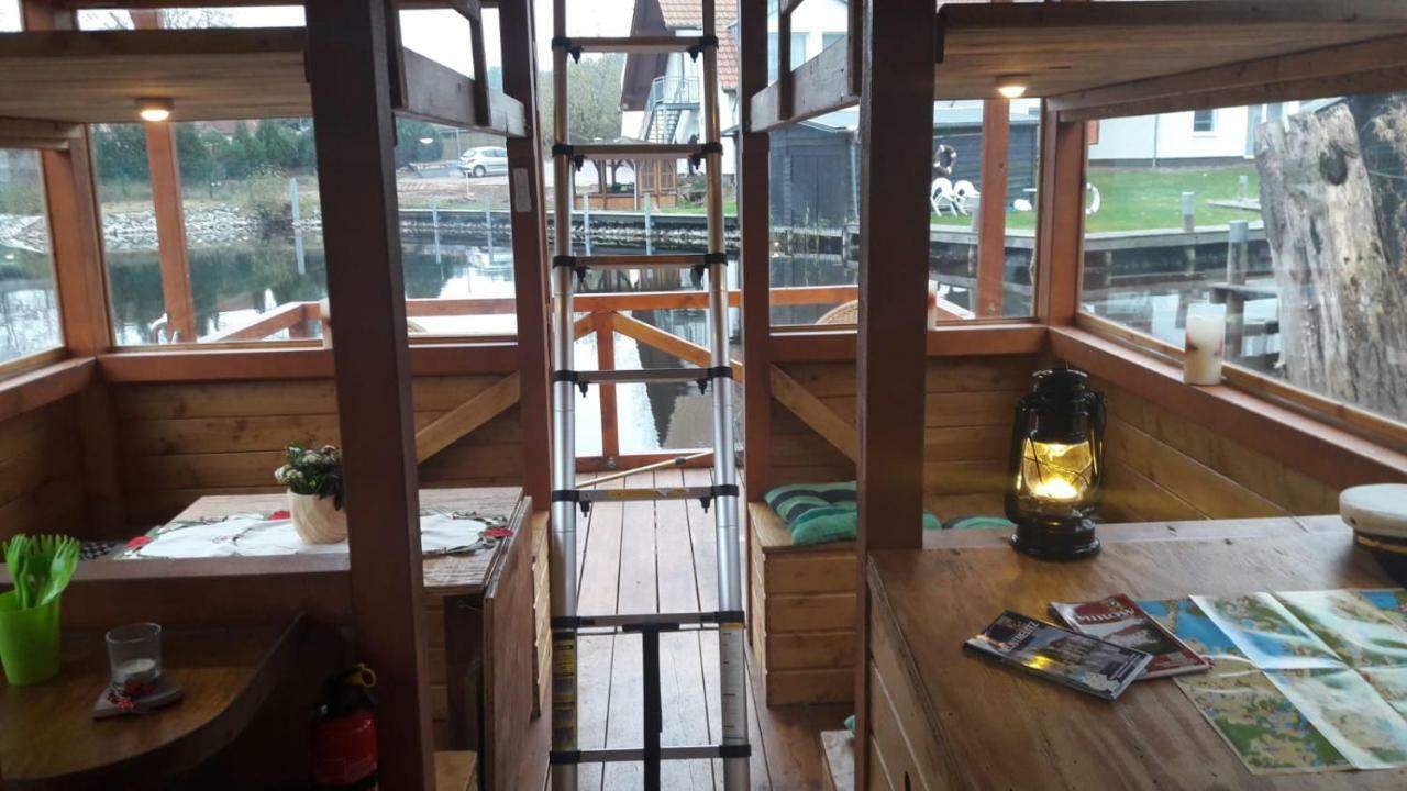 Hausboot / Floss Canow Exterior photo