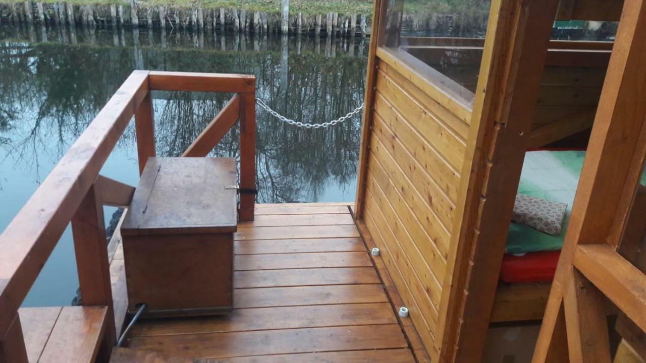 Hausboot / Floss Canow Exterior photo